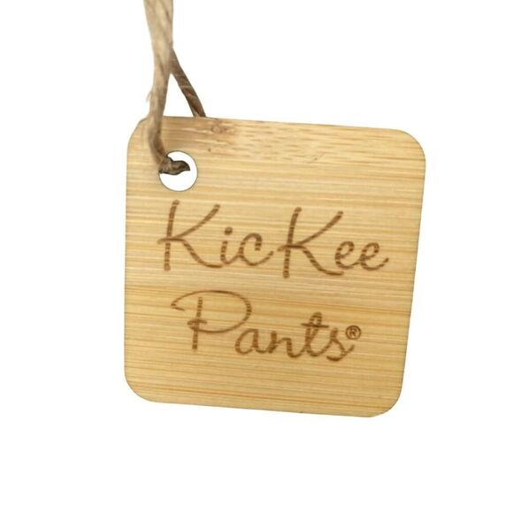 KICKEE PANTS NWT Print Muffin Ruffle Footie 2 Way Zipper 0-3 Months MSRP $36 - Picture 3 of 4